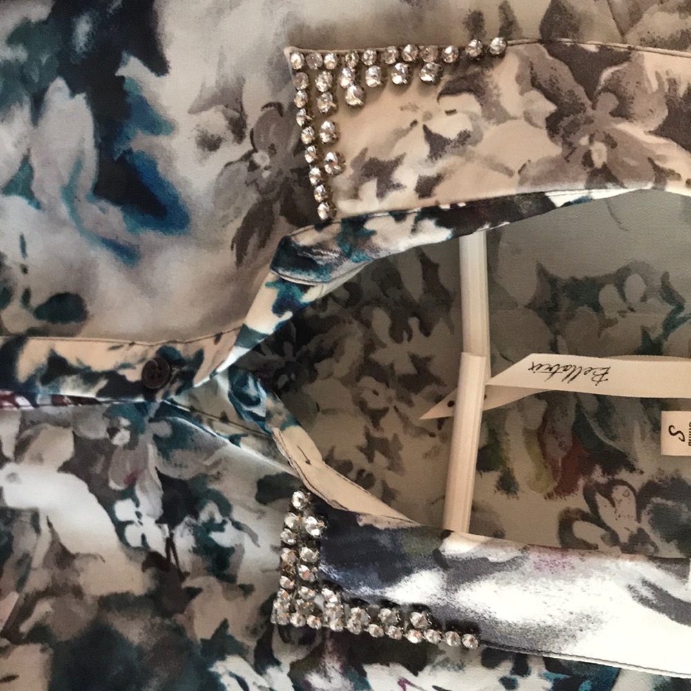 Bellatrix Dress Blouse - Picture 2 of 5